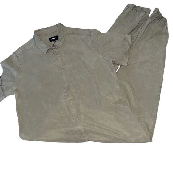 Monrow Short Sleeve Side Zip Detail Olive Jumpsuit Revolve Utility Sz M Medium - Picture 2 of 11